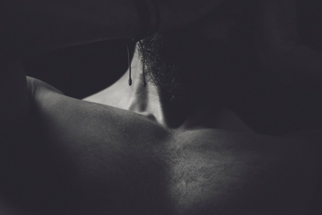 Photo spine massage