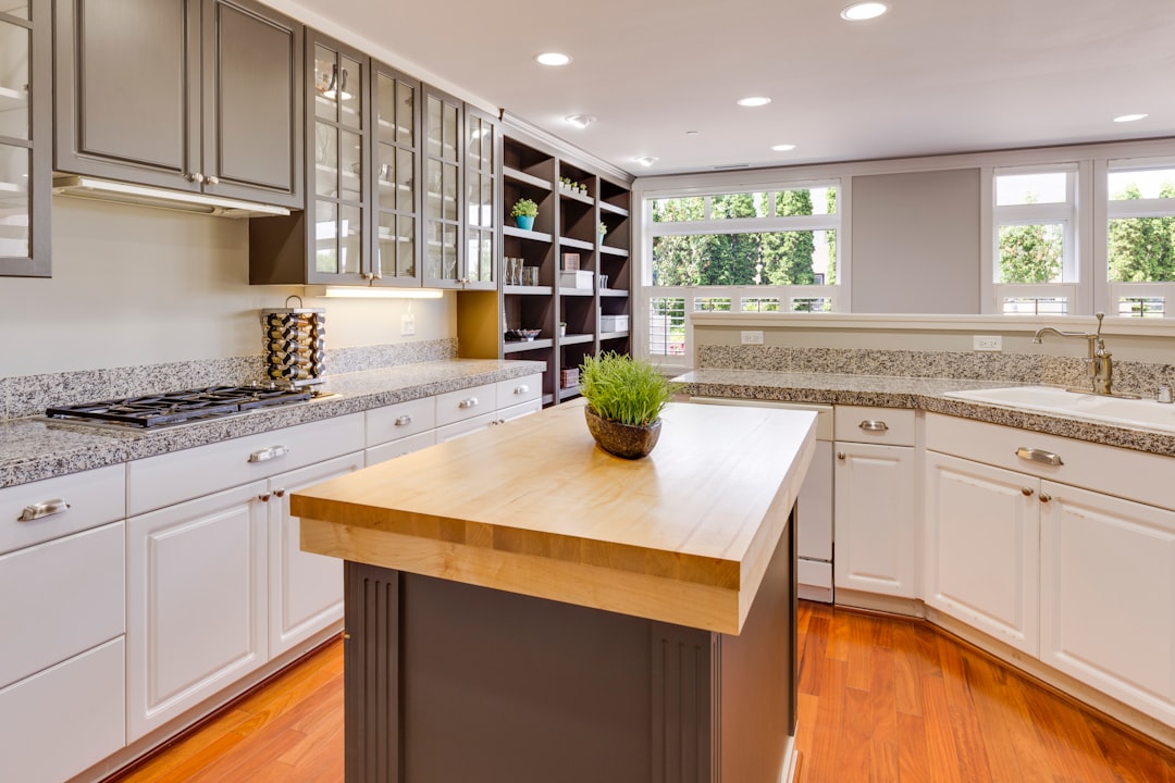 Photo kitchen island